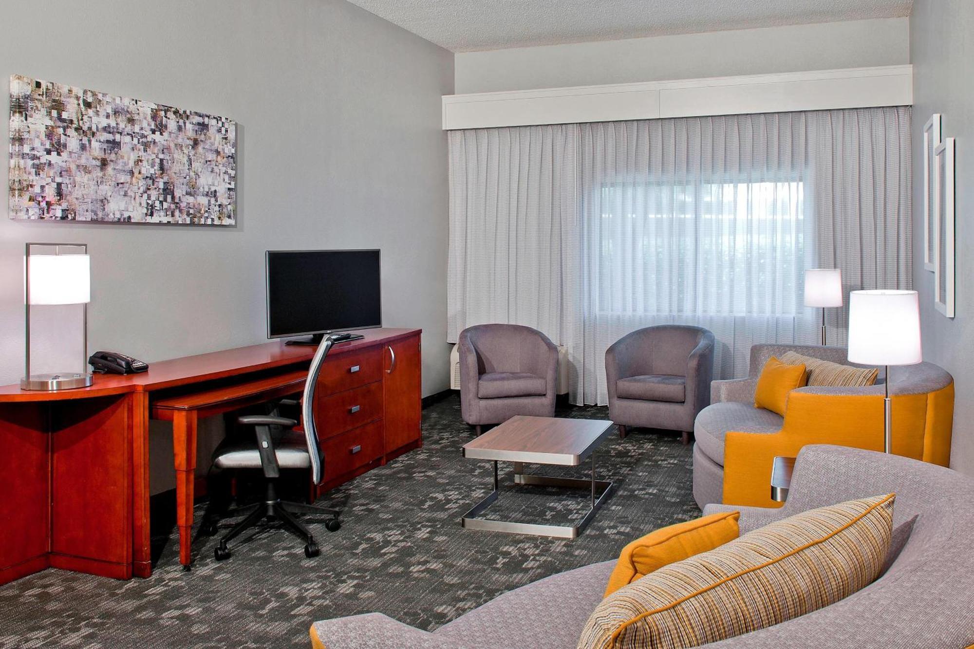 Courtyard By Marriott Charlotte Ballantyne Exterior foto